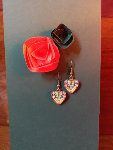 ALOHA HEART GLASS EARRING ALOHA HEART GLASS EARRING