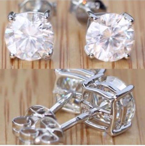 Swarovski Round Solitaire 2.00 ct Swarovski Round Solitaire 2.00 ct