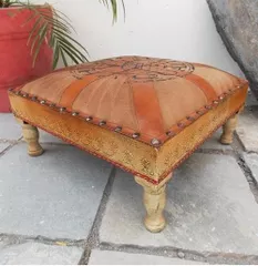 Cushioned traditional chowki