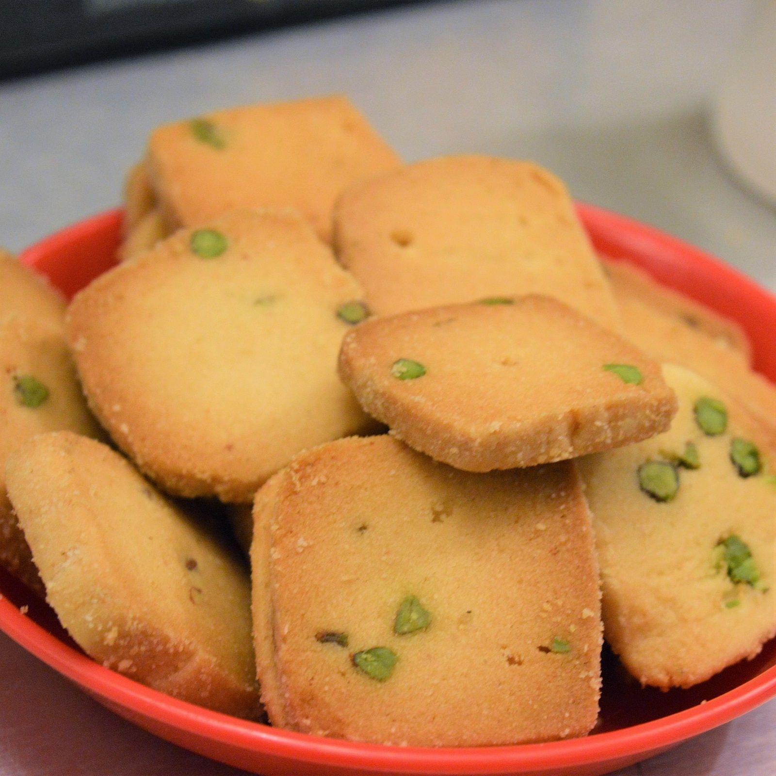 Buy Butter Pista Biscuits from Ellora's Melting Moments, Dehradun