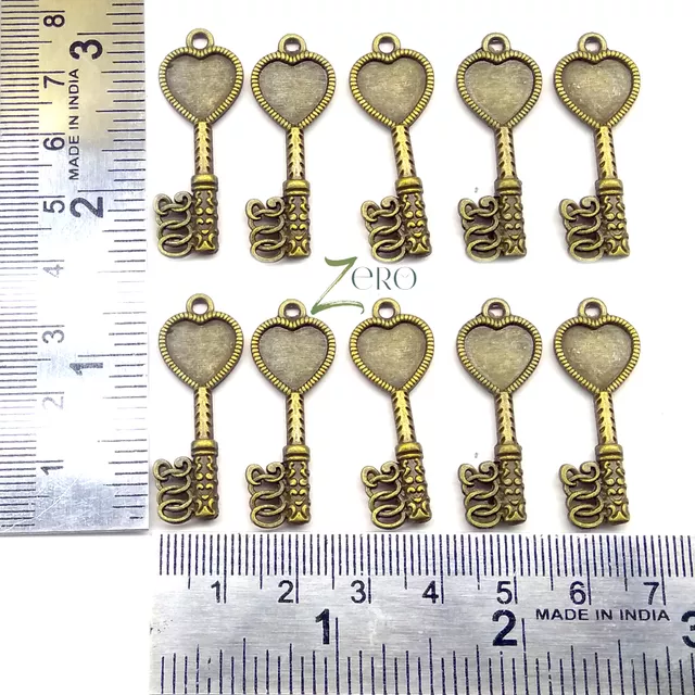 Brand Zero Vintage Metal Charms - Heart Key Design 1 - Pack of 10 Pcs - 32mm*12mm*2mm