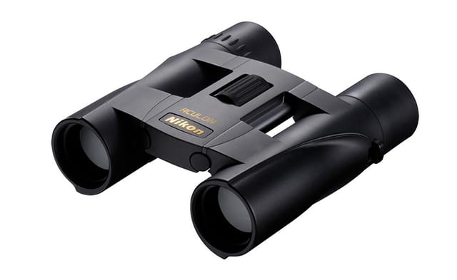 Nikon binoculars Aculon A30  8X25