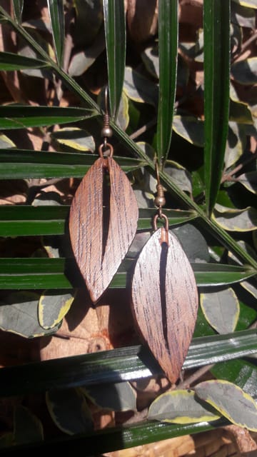 unique wooden earring(plain rose leaf)
