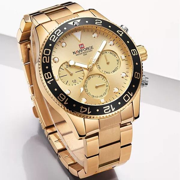 naviforce chronograph watch