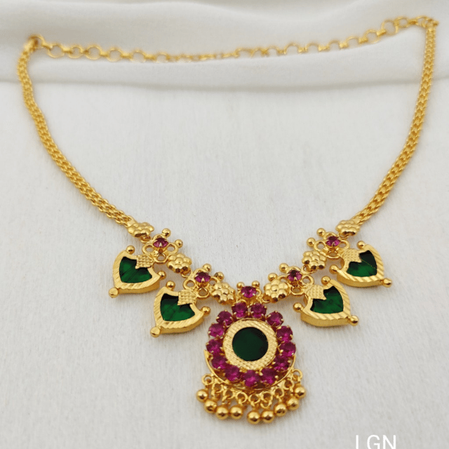 Deeps Fashion - Palakka Necklace with 4 leaves - Kerala style