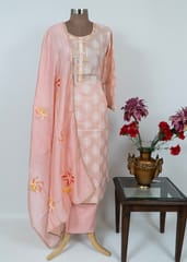 Pink Color Cotton Lurex Printed Suit With Printed Muslin Dupatta Cottom Bottom
