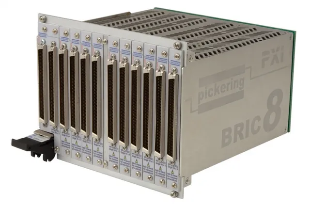 96x8,1-Pole,8-Slot BRIC,PXI Solid State(3sub-cards),40-563A-121-96X8