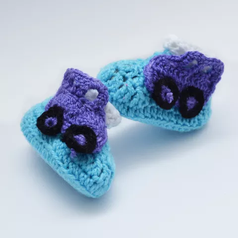 Love Crochet Art car crochet baby booties - Sky Blue for 0-6 months