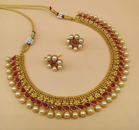 Precious Stone Pearls Jewellery Set