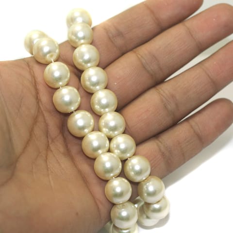 36+ Glass Pearl Round Beads Off White 12 mm