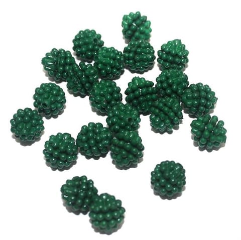 50 Acrylic Round Beads Green 10mm