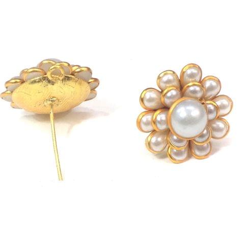 2 Pairs Pacchi Earring White 20X20 mm