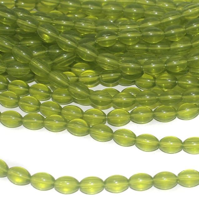 parrot Green Oval trans Glass beads 10x7mm 12 Strings