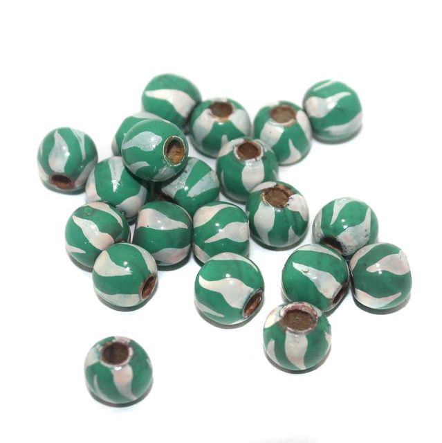 50 Wooden Hand Painted Round Beads Green and White 10mm
