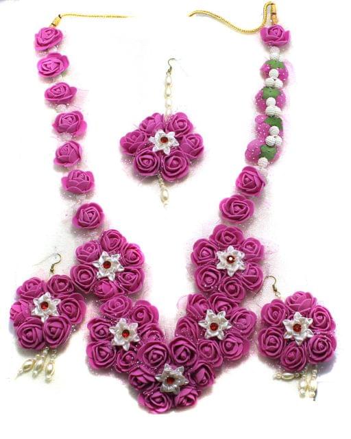Gotta Patti Necklace Set with Maang Tikka, Earrings, Ring and Bangle Multicolor