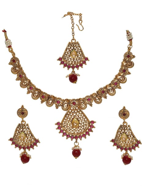 Antique Necklace Set in Gold finish - CNB6617