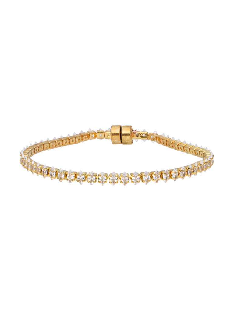 AD / CZ Loose / Link Bracelet in Gold finish - CNB4935