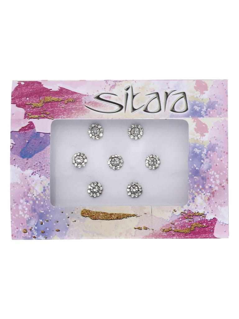 Traditional Bindis in White color - GHN000502