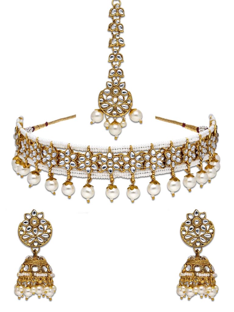 Kundan Choker Necklace Set in Gold finish - SPA97055