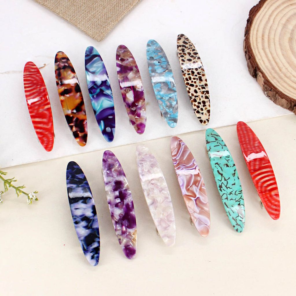 Printed Hair Clip in Assorted color - CNB30497