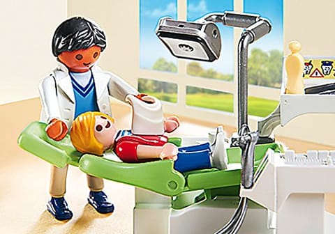 DENTIST WITH PATIENT