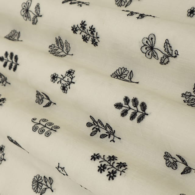 Frost White Mulmul Threadwork Floral Embroidery Fabric