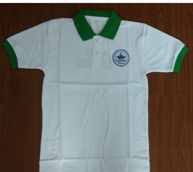 T-Shirt - Green Collar - Zee School