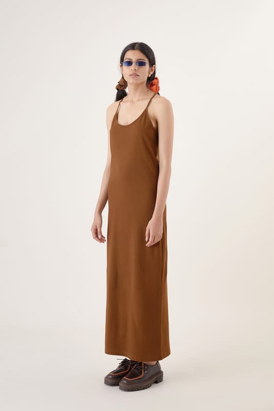 Wip Long Dress (Brown)