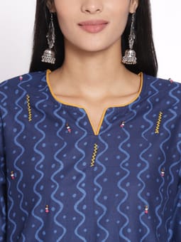 Abstract Kurta With Trouser Closer