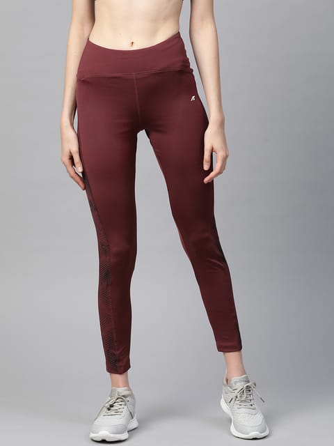 Alcis Women Maroon Solid Cropped Tights - Quick-Dry